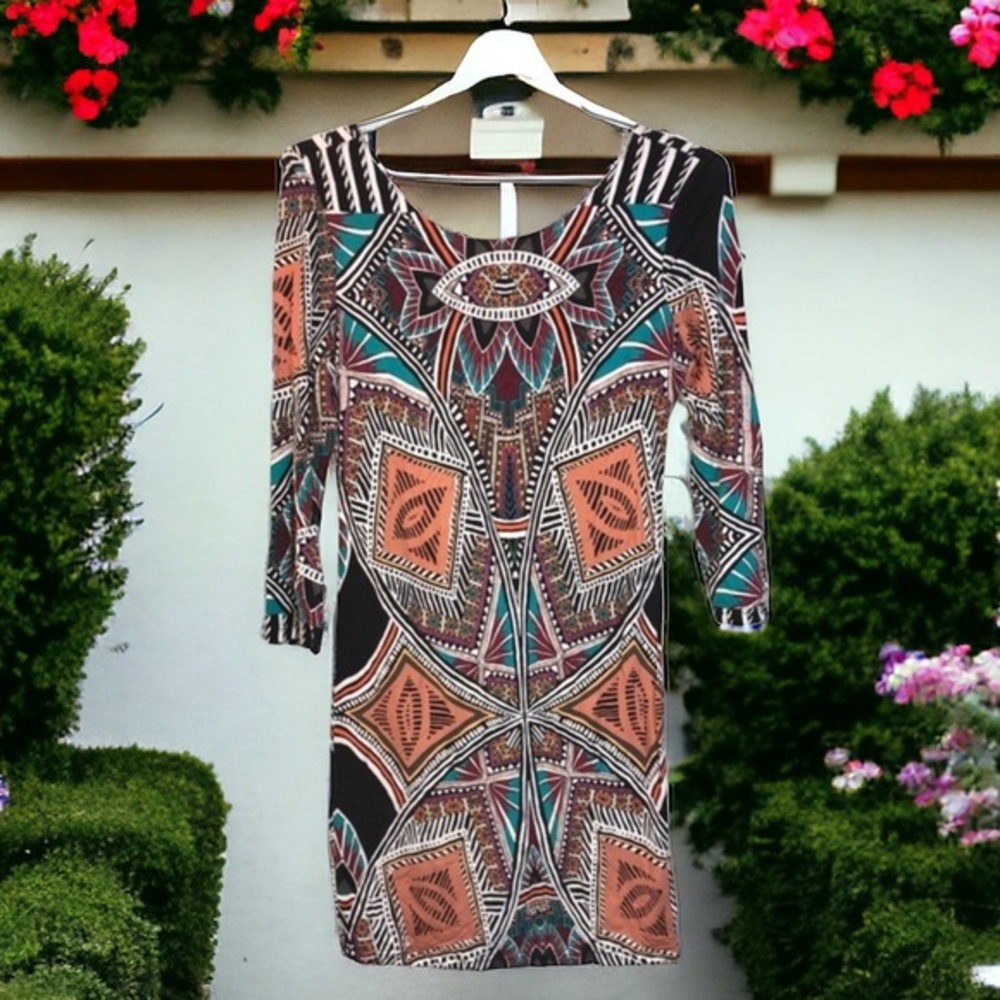 Young Threads Dress Size Medium